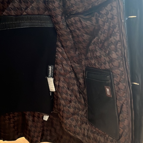 Danier leather coat - Picture 3 of 5